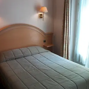 *** Hotel Des Arenes Francia