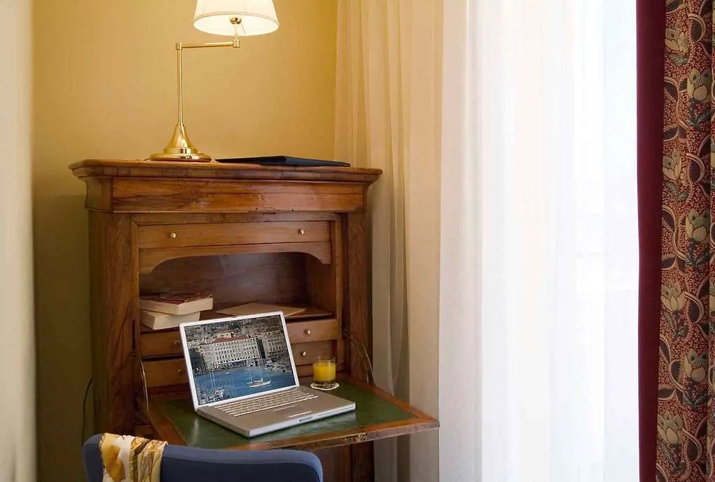 Grand Hotel Beauvau Marseille Vieux Port - Mgallery 4*,